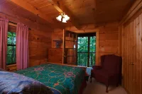 Gatlinburg Adventure Cabins - balcón