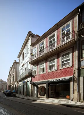 Aparthotel Oporto Entreparedes Hotel a 