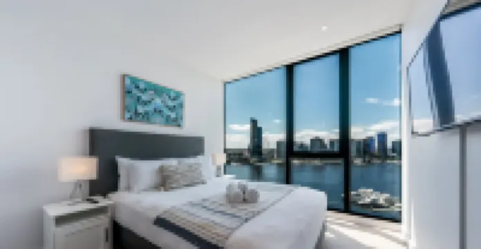 Melbourne Private Apartments - Collins Wharf Waterfront, Docklands