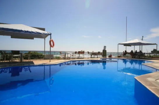 Corfu Glyfada Menigos Resort 13