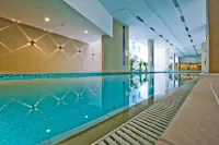 Abacus Business & Wellness Hotel - Kolam Renang