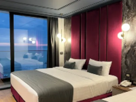 Luxury Premium Finese Hotels in Golem