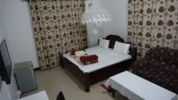 Leaders Lodge Hotel di 