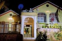 70 KG 13 Ave Hotels in 