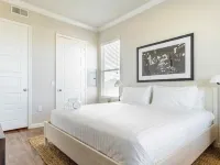 Bright and Spacious Apartments at Century Stone Hill North in Pflugerville, Austin Ξενοδοχεία στην πόλη Pflugerville