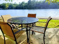 Spacious Lakeside Country Getaway! Hotels in Garland County
