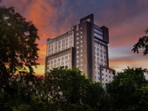 Mövenpick Surabaya City Hotels in Wonocolo