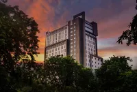 Mövenpick Surabaya City โรงแรมใน