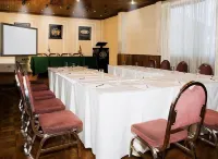 Americana Hotel Hotels in 