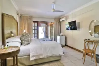 Kruger Riverside Lodge - No Load-Shedding - balcony