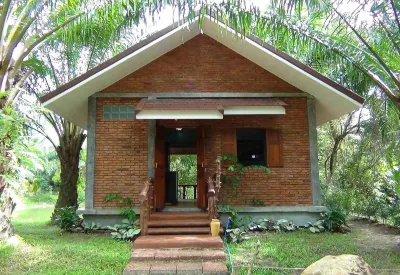 Tuaprodhome Hotels near Khao Lak Beach