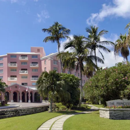 Hamilton Princess & Beach Club A Fairmont Managed Hotel Отели в г. Гамильтон