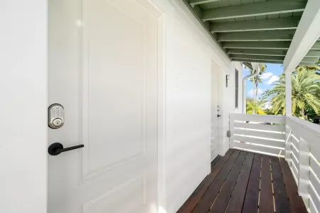 Romeo Julieta 2 Epic Studios Steps to 7th Ave