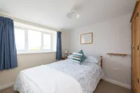 Large, cosy Self Catering Cottage Set In Beautiful Countryside. Pet friendly