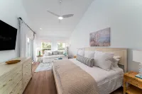 Stunning Ocean Views and Elegant Renovation - Cozy Atrium Retreat