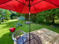 Charming Getaway with Spacious Backyard - Cozy and Inviting Escape