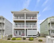 Stunning Oceanfront Escape - Private Pool, Hot Tub, Elevator