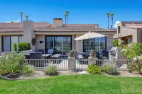 Spacious Patio and Tennis Membership Access - Stylish Oasis