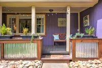 Wooded Privacy and Spacious Gathering Areas - Charming Mountain Retreat