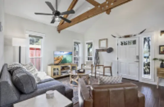 Cozy Courtyard and Modern Amenities - Charming Hill Country Escape