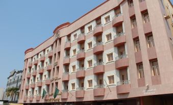 Gulf Park Apartment