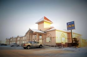 Aurora Park Inn & Suites
