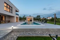 Villa Rocinante ZadarVillas -  Ferienhäuser