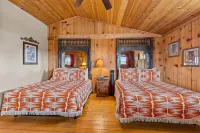 Trapper's Rendezvous Hotel dekat Bill Williams Monument Park