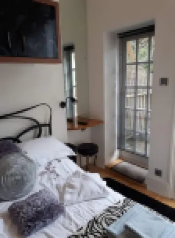 Hollies and Ilfracombe Harbour View Hotels in Ilfracombe