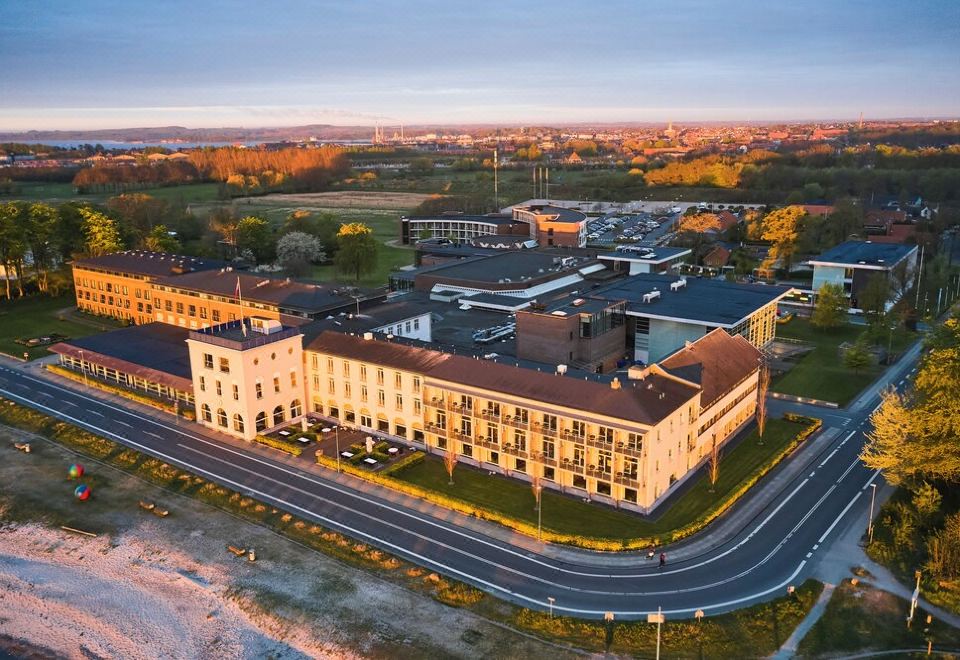 hotel overview picture
