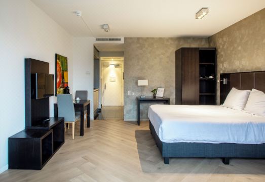 디아망 스위트 브루셀 EU