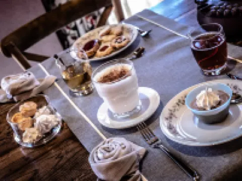 ワイン ファーム ラ ソース サン・ピエールのホテル