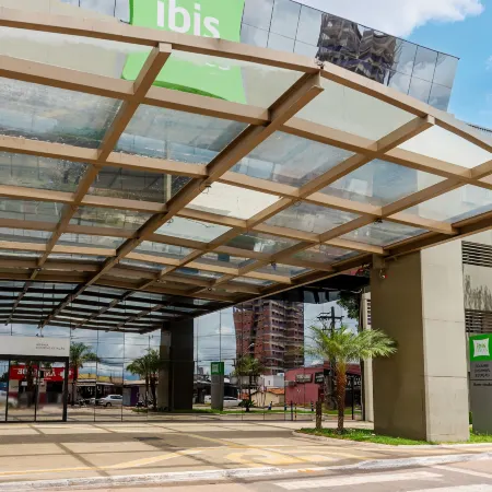 Ibis Styles Goiânia Shopping Estação Отели рядом с достопримечательностью «Торговый центр Mega Moda»
