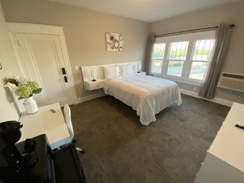 Twin Lakes Creamery, Grill & Inn Hotels in Leitchfield