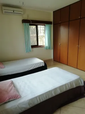 Family Home Hoteles en Kwale