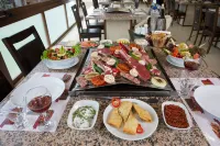 Bon Hotel City & Resort - servizio colazione