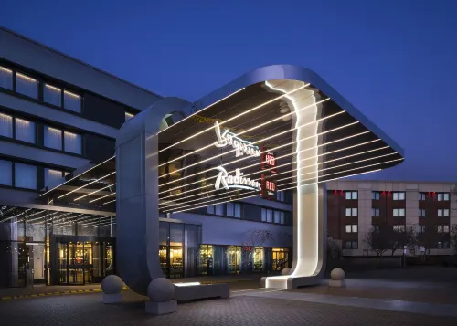 Radisson Red Hotel London Heathrow Hotels in Hillingdon