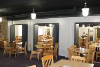 Friendship Inn Hotels in Altus