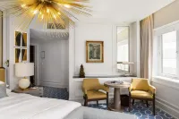 Hotel Continental - balcony