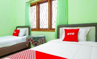 Urbanview Hotel Trisna Srabah