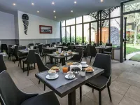 Villa Elisio Hotel & Spa Hotels near Ospedale Monaldi