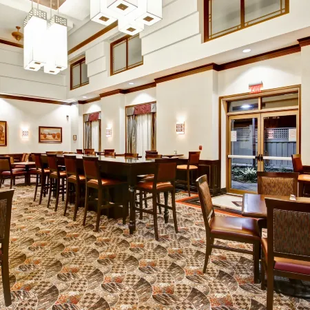 Homewood Suites by Hilton Toronto Airport Corporate Centre
