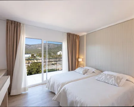 Martinez Apartments Hotels in Palmanova