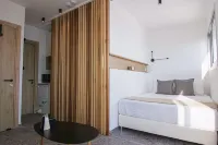 Phaedrus Living: Seaside Modern Flat Lighthouse 52 Hotel a 