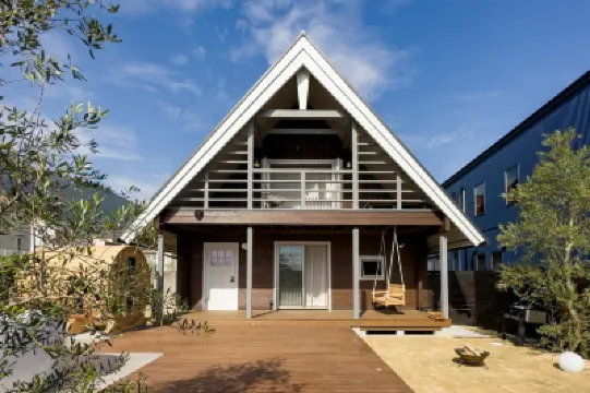 Iza Oumimaiko Hotels in 