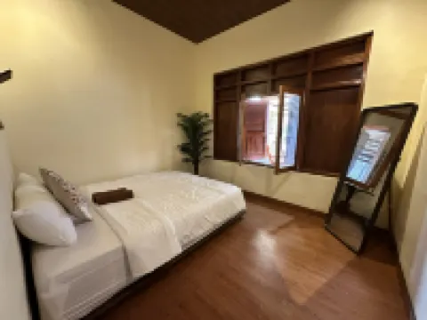 3 BR Java House Near Prambanan Temple - Griya Mandara Homestay