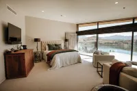 Stoneridge Estate Hotels in Arrowtown