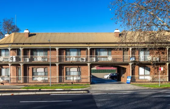 奧爾伯裏聯排別墅汽車旅館