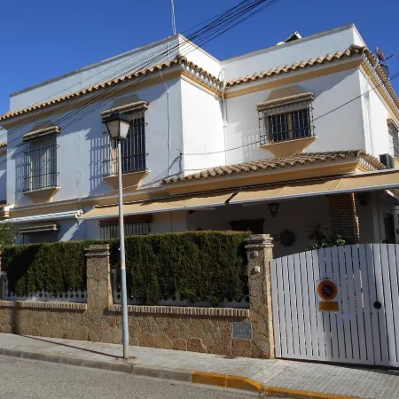 Penthouse Sleeps 4 with Private Garden