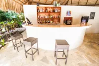 Coral Blanco Hotel - bar